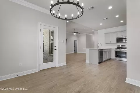Entry Way - 13 Alexandria Grace Dr, Long Beach, MS 39560 photo 4 of 6