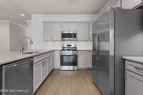 Kitchen - 13 Alexandria Grace Dr, Long Beach, MS 39560 photo 3 of 4