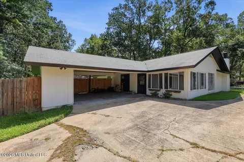 113 Poplar Dr, Brandon, MS 39047 photo 3