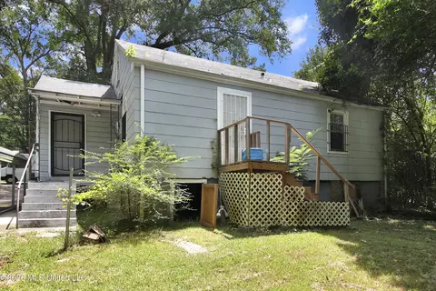Exterior - 5155 Barrier Pl, Jackson, MS 39204 photo 5 of 7