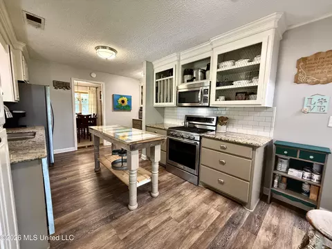 2598 Us 80, Brandon, MS 39042 photo 6