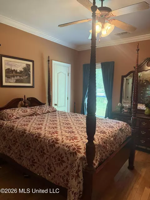 Bedroom - 2578 Oak Crossing Dr, Hernando, MS 38632 photo 5 of 6