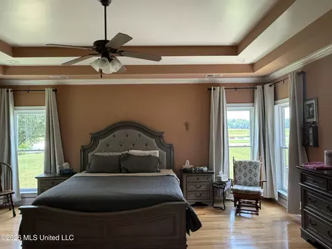 Bedroom - 2578 Oak Crossing Dr, Hernando, MS 38632 photo 1 of 6