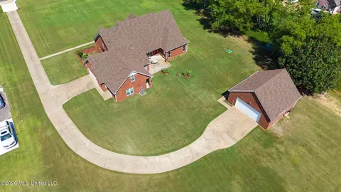 View/Area - 2578 Oak Crossing Dr, Hernando, MS 38632 photo 1 of 3