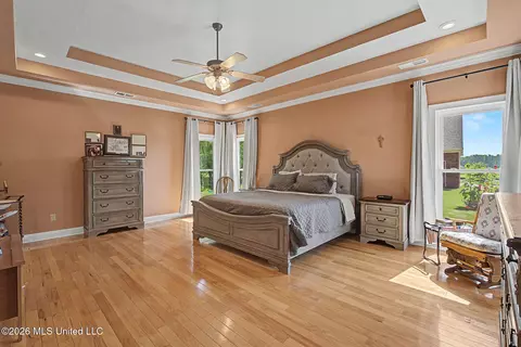 Bedroom - 2578 Oak Crossing Dr, Hernando, MS 38632 photo 2 of 4