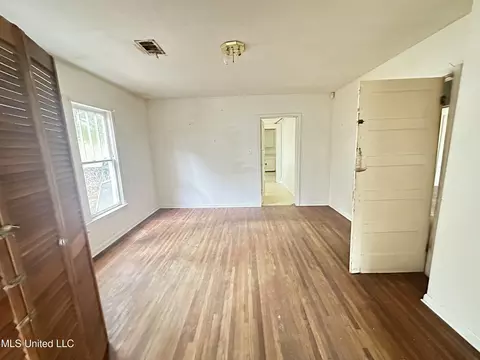 Bedroom - 429 1st Ave, Magee, MS 39111 photo 2 of 2