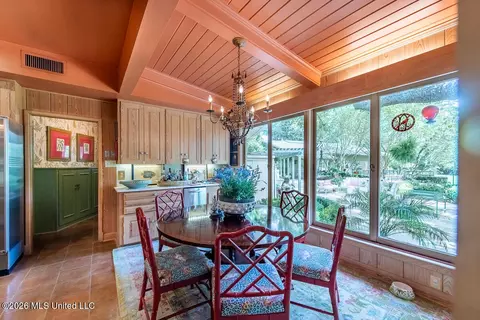 Dining - 3 Bingaman Ln, Natchez, MS 39120 photo 3 of 4