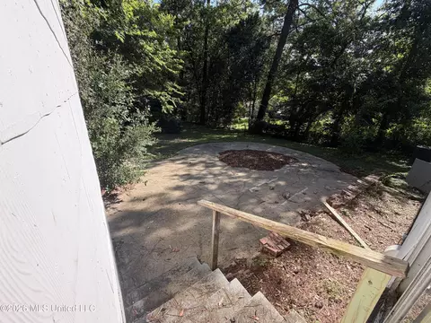 Exterior - 618 Launcelot Rd, Jackson, MS 39206 photo 2 of 2