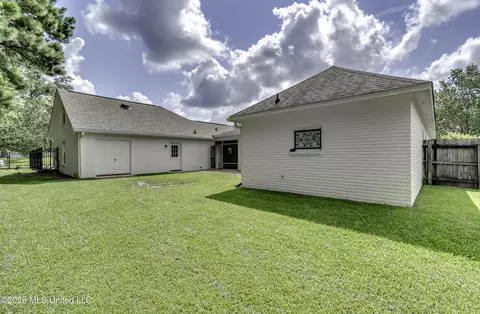 Exterior - 85 Eastgate Dr, Brandon, MS 39042 photo 15 of 20