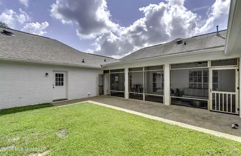Exterior - 85 Eastgate Dr, Brandon, MS 39042 photo 17 of 20