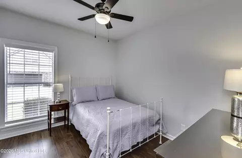 Bedroom - 85 Eastgate Dr, Brandon, MS 39042 photo 5 of 13