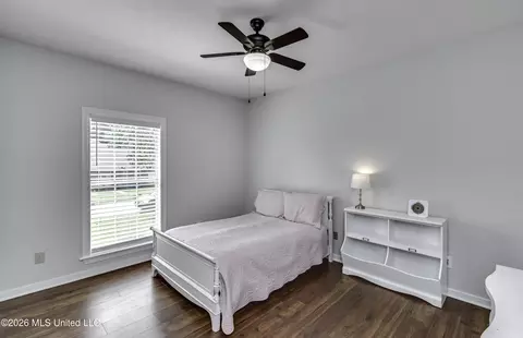 Bedroom - 85 Eastgate Dr, Brandon, MS 39042 photo 1 of 13