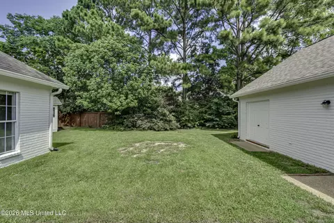 Exterior - 85 Eastgate Dr, Brandon, MS 39042 photo 20 of 20