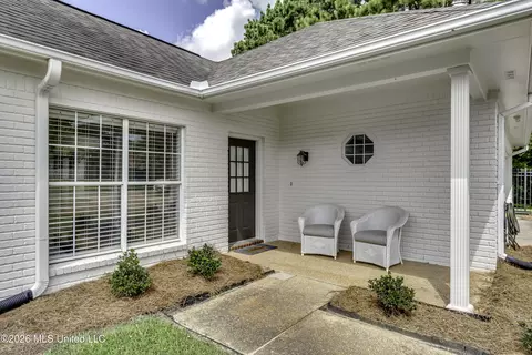 Exterior - 85 Eastgate Dr, Brandon, MS 39042 photo 8 of 20