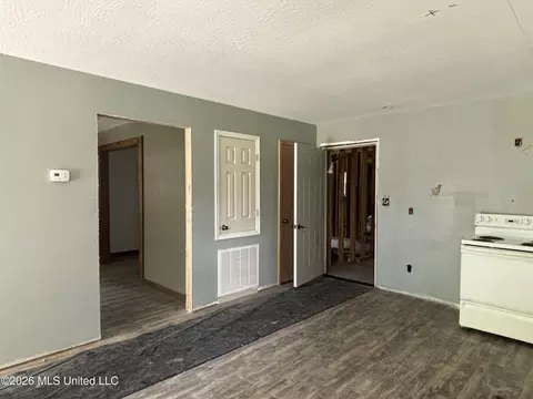 202 Smith Rd, Lumberton, MS 39455 photo 9