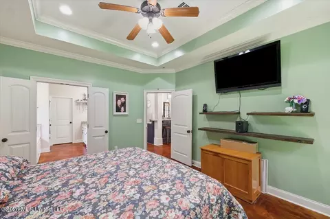 Bedroom - 200 Belle Oak Dr, Brandon, MS 39042 photo 2 of 4