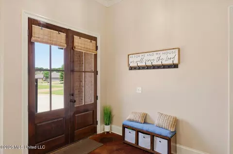 Entry Way - 200 Belle Oak Dr, Brandon, MS 39042 photo 1 of 1