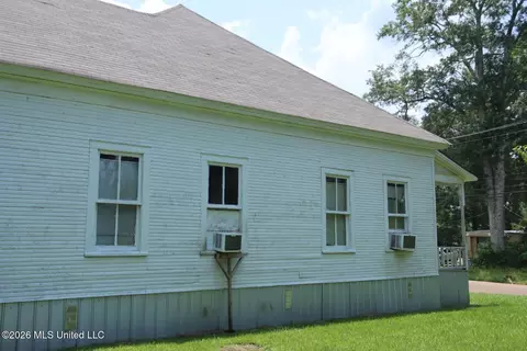 802 Union St, Brookhaven, MS 39601 photo 5