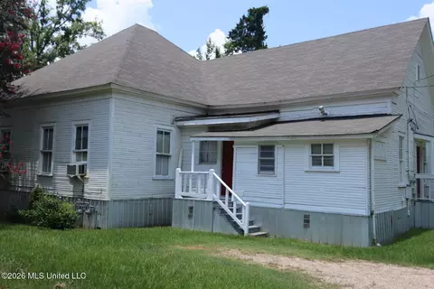 802 Union St, Brookhaven, MS 39601 photo 3