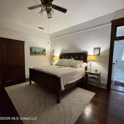 Bedroom - 212 Linton Ave, Natchez, MS 39120 photo 7 of 8