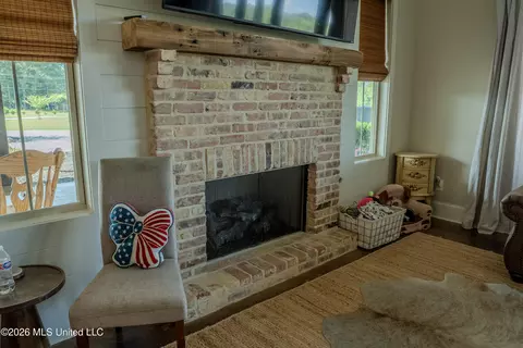 Other - 553 Tara Rd, Brandon, MS 39042 photo 4 of 9
