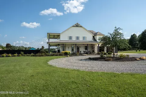 Exterior - 553 Tara Rd, Brandon, MS 39042 photo 2 of 17
