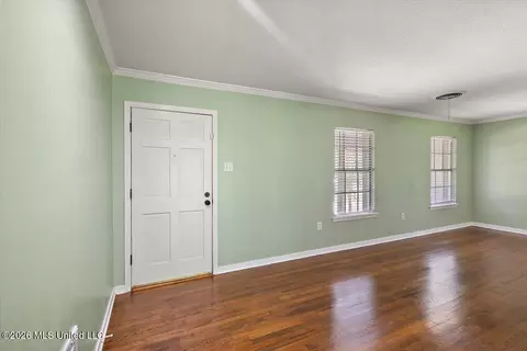 1633 Winchester St, Jackson, MS 39211 photo 5