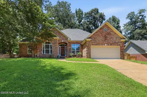 106 Ellicot Burn, Clinton, MS 39056