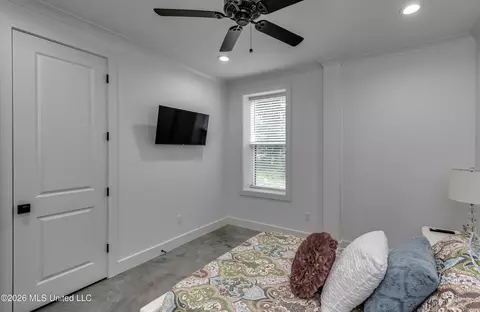 Bedroom - 486 Holifield Cir, Brandon, MS 39042 photo 2 of 13