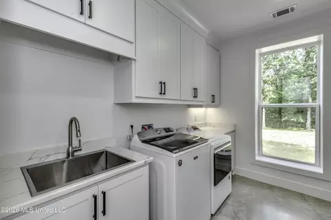 Other - 486 Holifield Cir, Brandon, MS 39042 photo 4 of 34