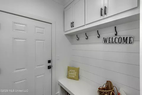 Entry Way - 486 Holifield Cir, Brandon, MS 39042 photo 1 of 1