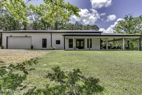 Exterior - 486 Holifield Cir, Brandon, MS 39042 photo 8 of 12