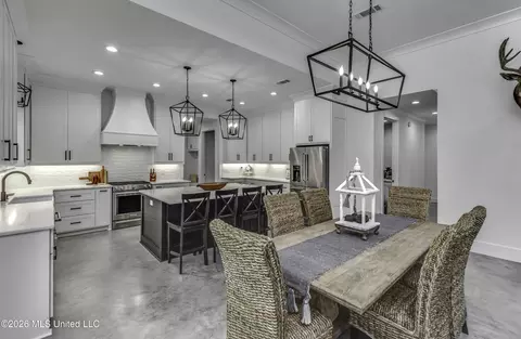 Dining - 486 Holifield Cir, Brandon, MS 39042 photo 1 of 2