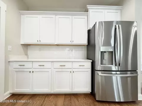 Kitchen - 626 Dudley Dr, Hernando, MS 38632 photo 5 of 5