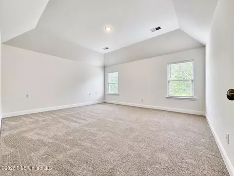 Bedroom - 626 Dudley Dr, Hernando, MS 38632 photo 4 of 5