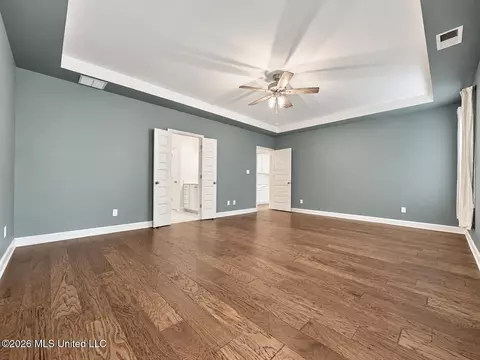 Bedroom - 626 Dudley Dr, Hernando, MS 38632 photo 2 of 5