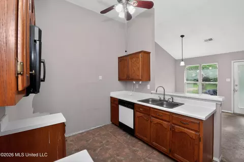 Other - 6422 Oak Leaf Dr, Olive Branch, MS 38654 photo 1 of 1