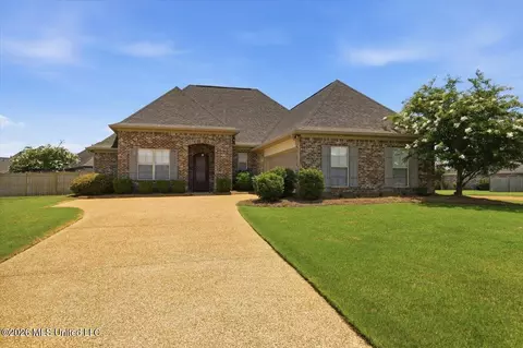 2400 Trinity Dr, Madison, MS 39110 photo 1