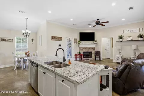 Other - 987 Filmore Dr, Brandon, MS 39042 photo 5 of 13