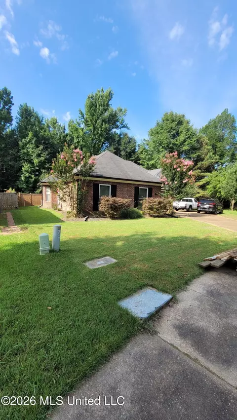 Exterior - 107 Ashby Park, Canton, MS 39046 photo 1 of 8