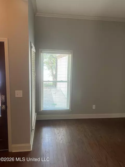 Entry Way - 107 Ashby Park, Canton, MS 39046 photo 3 of 7