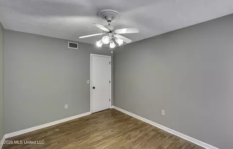 Bedroom - 1116 Benbrook Dr, Madison, MS 39110 photo 2 of 7