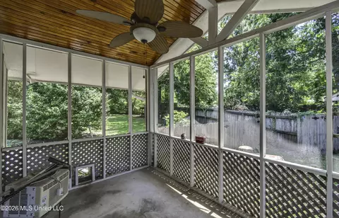 Exterior - 1116 Benbrook Dr, Madison, MS 39110 photo 3 of 8