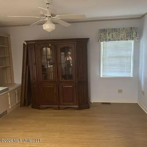 Living - 1670 Wilhurst St, Jackson, MS 39211 photo 2 of 3