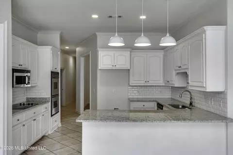 290 Geneva Blvd, Madison, MS 39110 photo 13
