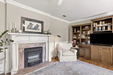 Living - 4832 Windermere Ter, Jackson, MS 39206 photo 1 of 1