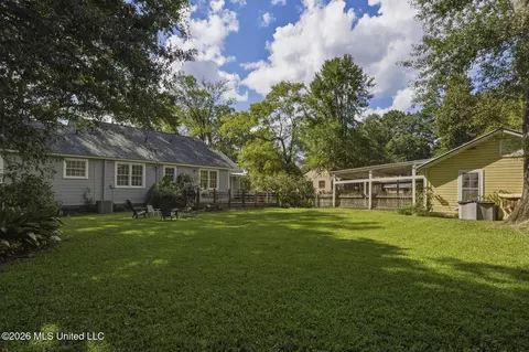 Exterior - 4832 Windermere Ter, Jackson, MS 39206 photo 8 of 8