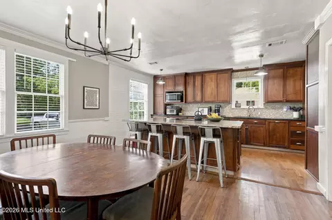 Dining - 4832 Windermere Ter, Jackson, MS 39206 photo 5 of 5