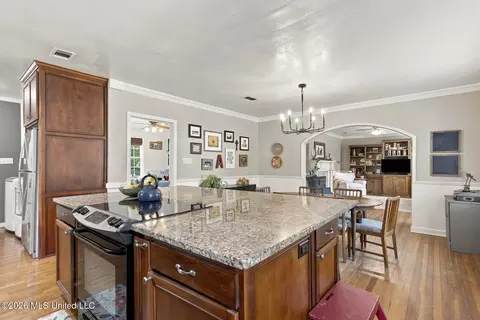Kitchen - 4832 Windermere Ter, Jackson, MS 39206 photo 3 of 6
