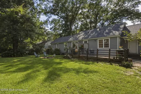 Exterior - 4832 Windermere Ter, Jackson, MS 39206 photo 6 of 8